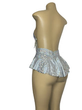 Load image into Gallery viewer, Chandelier
